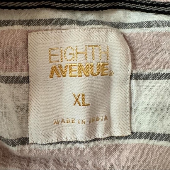 Eighth Avenue Men's Striped Casual Button Down Shirt - Picture 3 of 4